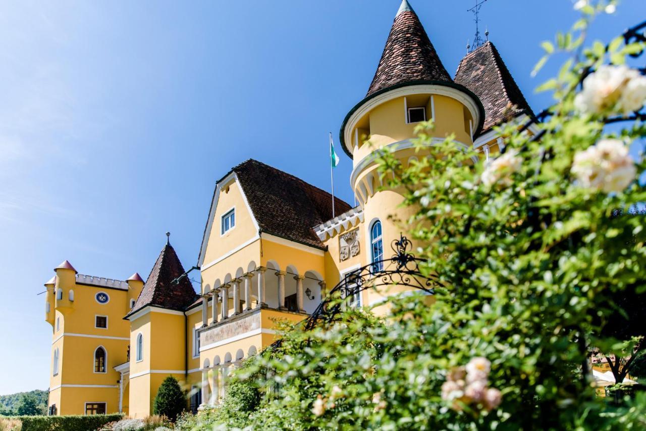 Georgi Schloss - Boutique Hotel Ehrenhausen Exterior foto